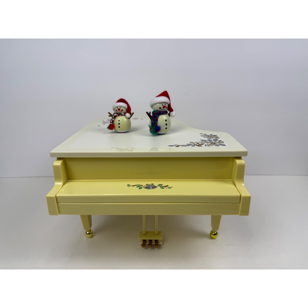 Vintage Yuletide Traditions Miniature Grand Piano Music Box Cream Gold Christmas